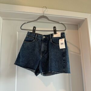 NWT Wrangler High Rise Vintage 4” Short